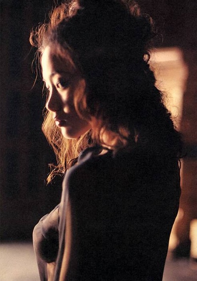 国舞亚矢的写真