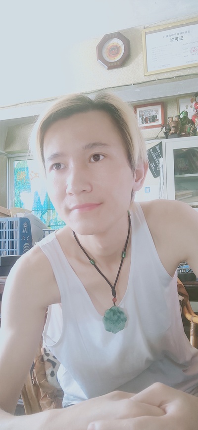 张华丽的写真-张华丽照片