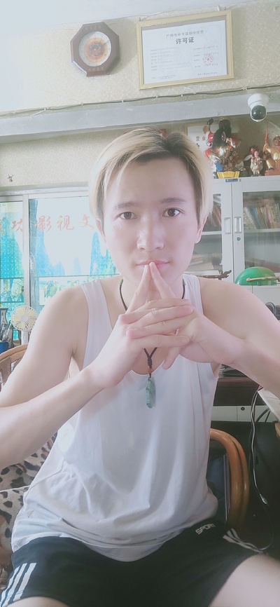 张华丽的写真-张华丽照片