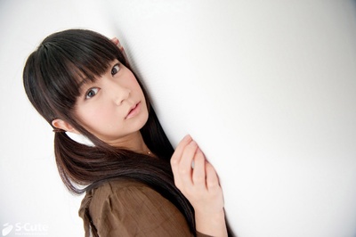 爱音真寻的写真