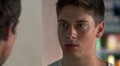 林肯·尤尼斯的写真