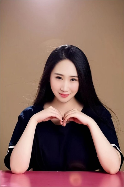 陈嘉琳的写真-头像