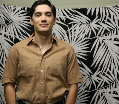 乔治·芬的写真