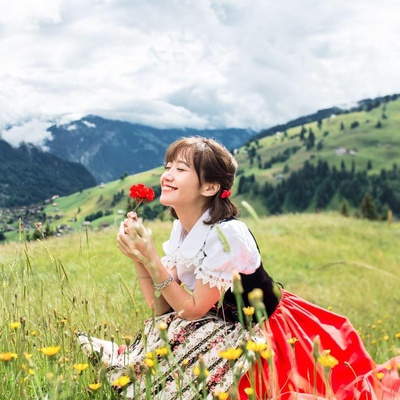 黄路梓茵的写真