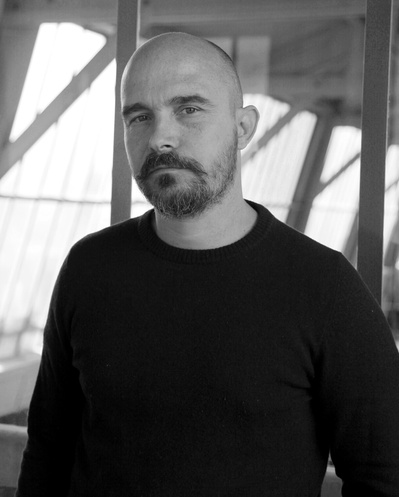 杰赫米·克拉潘的写真-这么厉害的导演怎么能...