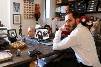 塔诺斯·萨马拉斯的写真