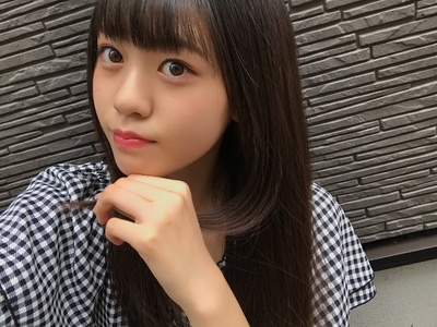 阿部菜菜实的写真