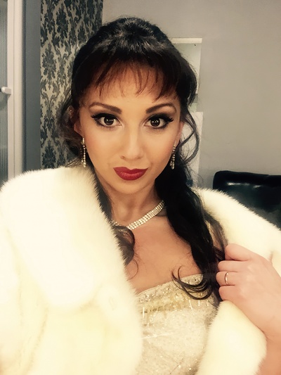 齐齐·斯特伦的写真