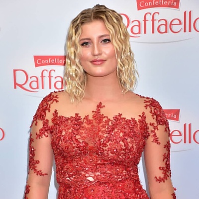 卢娜·施威格的写真