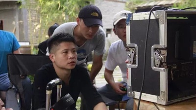 黄龙芳的写真-工作照