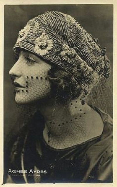 阿尼亚斯·艾瑞丝的写真-1925