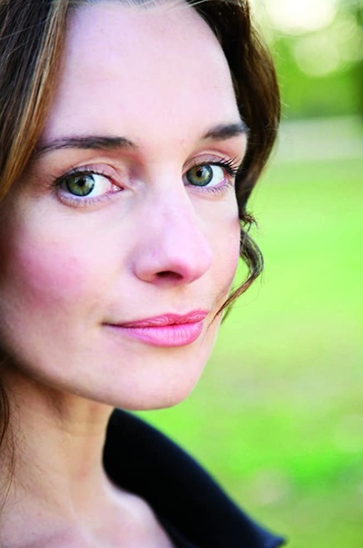 杰玛·鲍威尔的写真