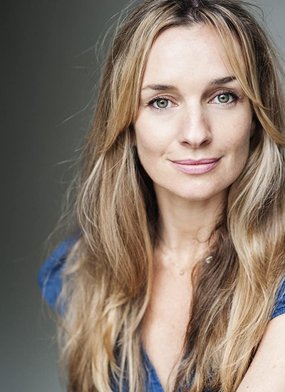 杰玛·鲍威尔的写真