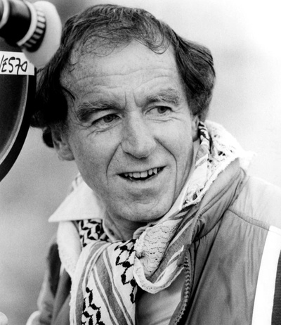 德斯蒙德·戴维斯的写真