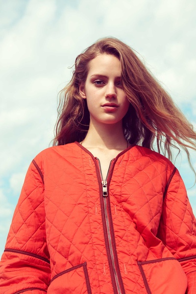 艾瑟·希施的写真