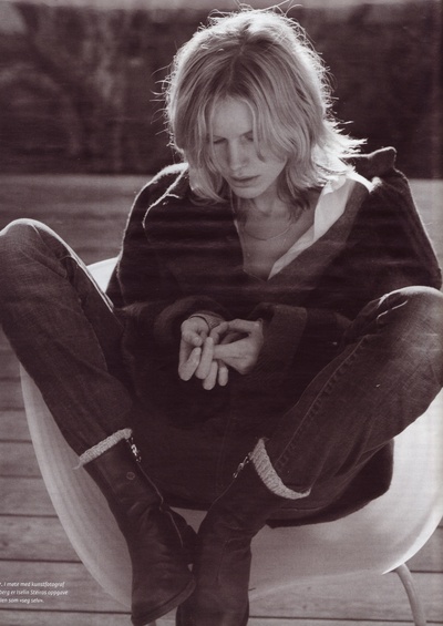 艾瑟琳·斯黛洛的写真