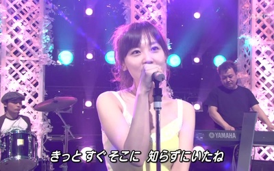 三枝夕夏的写真