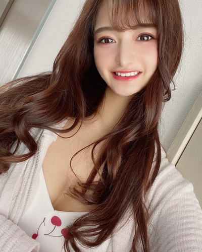 日向真凛的写真