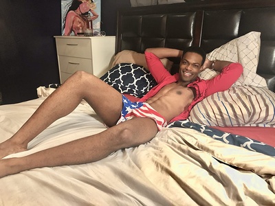 Kourtney Brown的写真