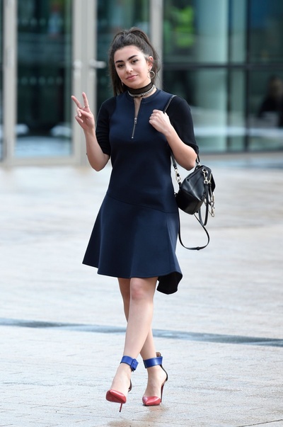 查莉·XCX的写真