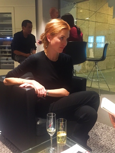 特丽萨·冯·埃尔兹的写真