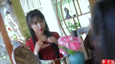 李子柒的写真-红颜