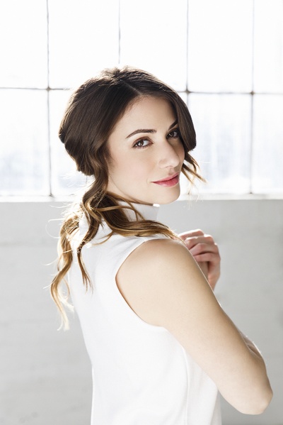 劳拉·席勒维茨的写真