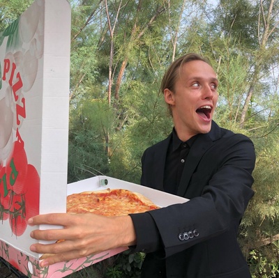 巴托斯·比莱尼亚的写真