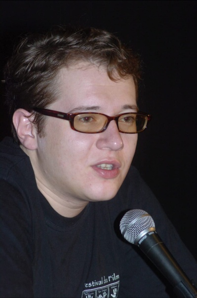 伊利亚·赫尔扎诺夫斯基的写真