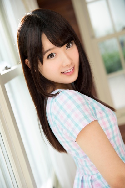 宫崎绫的写真-宮崎あや