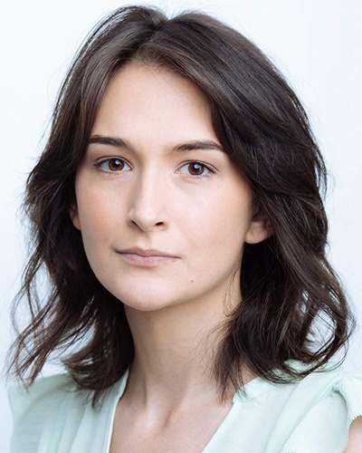 安娜·乌德鲁伊的写真