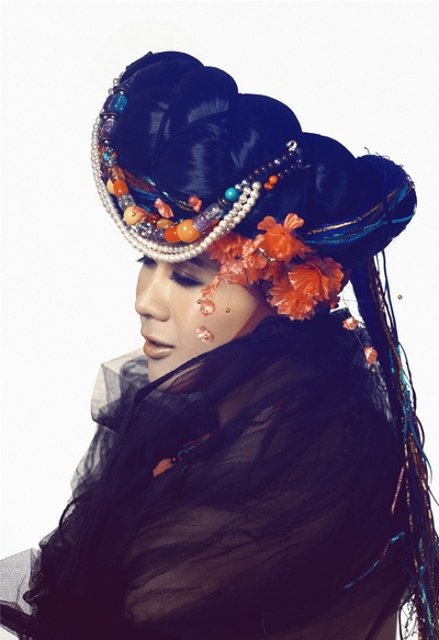 孔雀哥哥的写真-孔雀哥哥民族大片