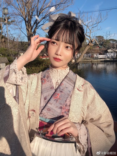 新谷姬加的写真