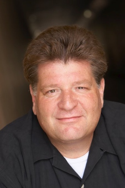 斯蒂芬·李的写真