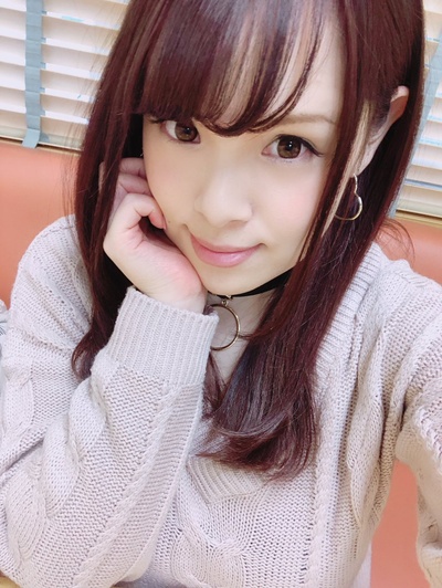 西村妮娜的写真