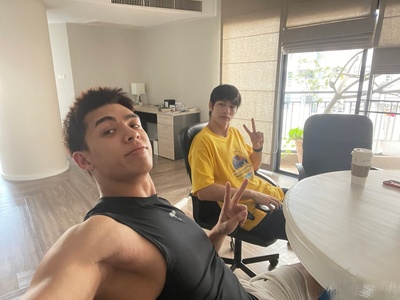 卢克·普劳顿的写真