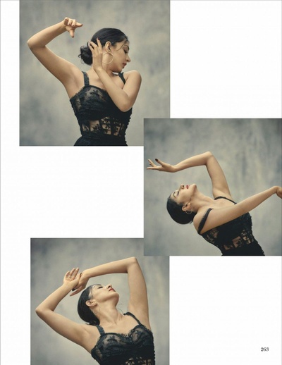 伽罗·阿德瓦尼的写真