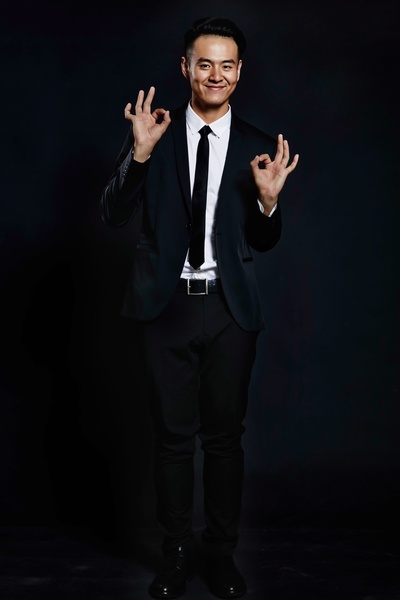 袁烁程的写真-形象照