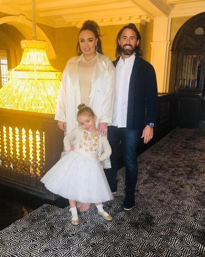 塔玛拉·埃克尔斯通的写真