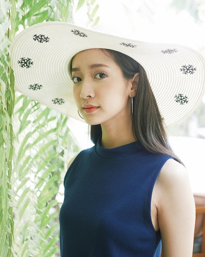 卡丽塔·桑萨欧帕的写真