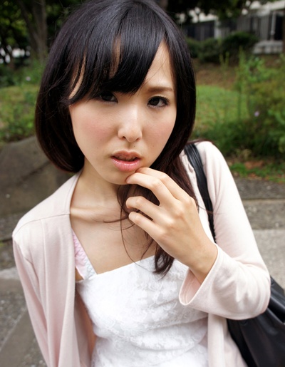 横山夏希的写真