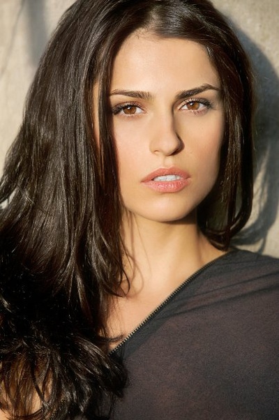 拉奎尔·阿莱西的写真