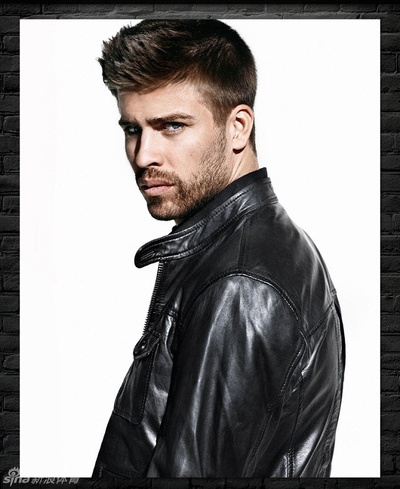 热拉尔·皮克的写真