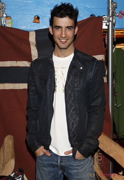 Israel Rodríguez的写真