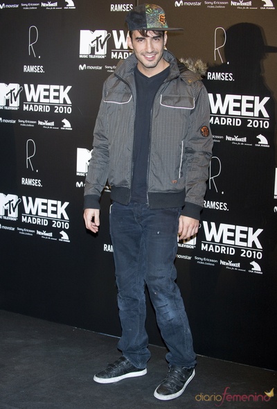 Israel Rodríguez的写真