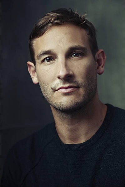 瑞恩·怀特的写真