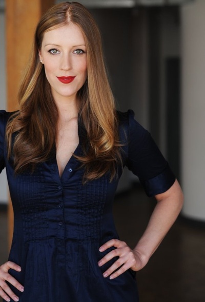 伊丽莎白·韦恩斯坦的写真