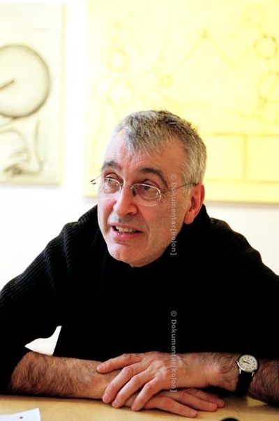 菲尔·马洛伊的写真