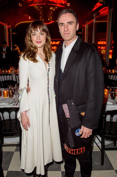 拉夫·西蒙的写真