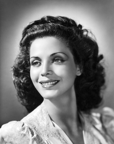 卡萝尔·布鲁斯的写真